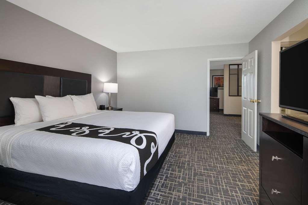 La Quinta By Wyndham Atlanta Airport South Hotel