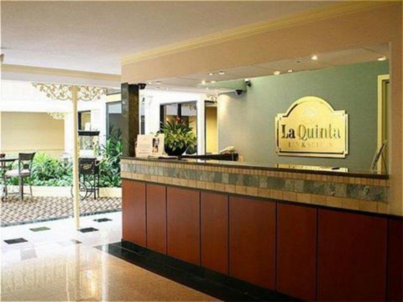 Hotel La Quinta By Wyndham Atlanta Airport South College Park