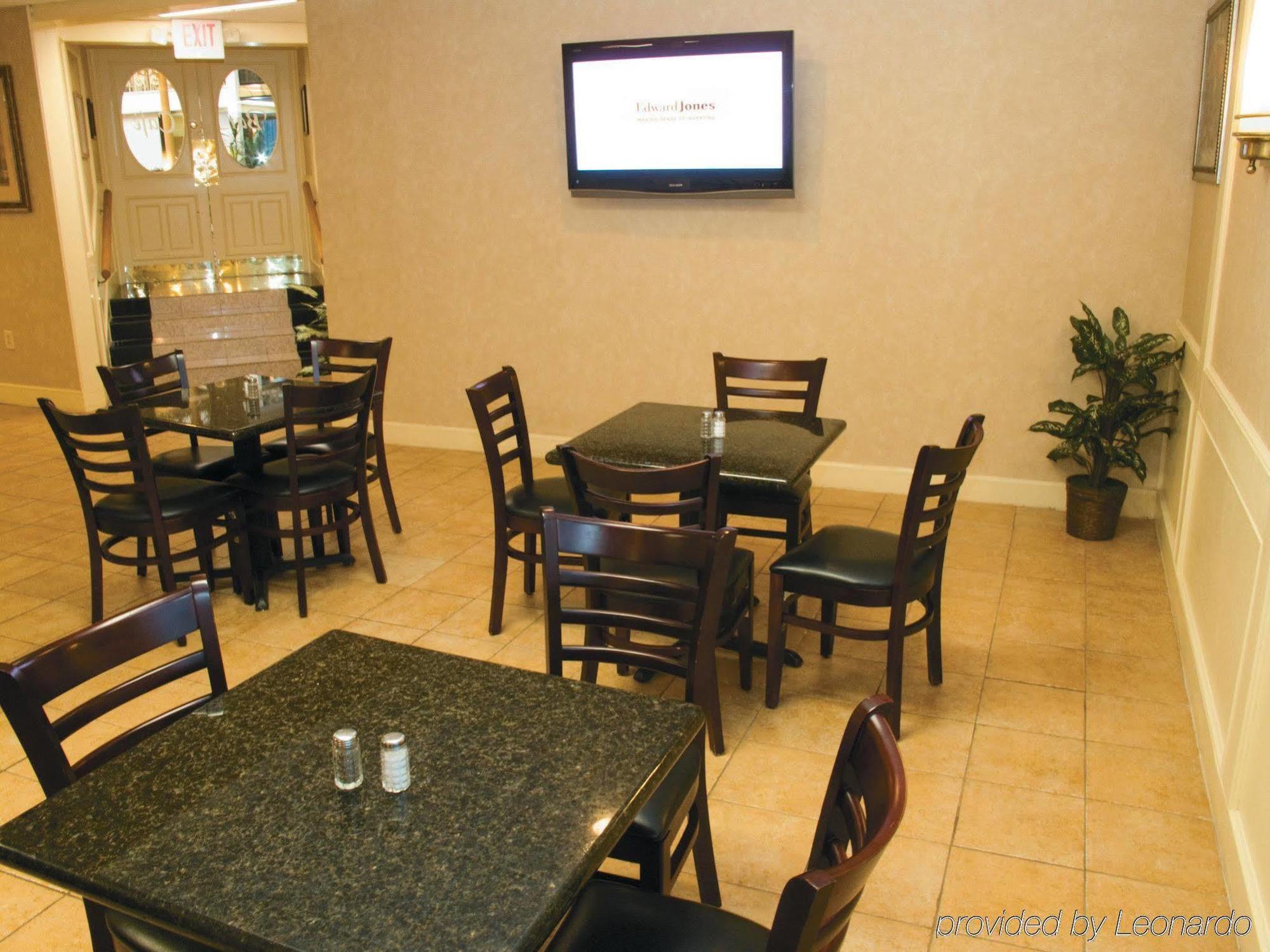 La Quinta By Wyndham Atlanta Airport South 3*