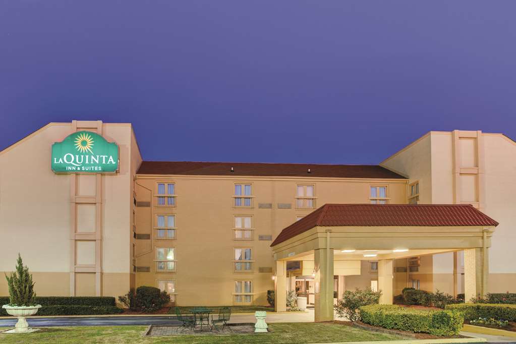 La Quinta By Wyndham Atlanta Airport South Hotel